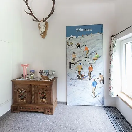 Haus Zyka *