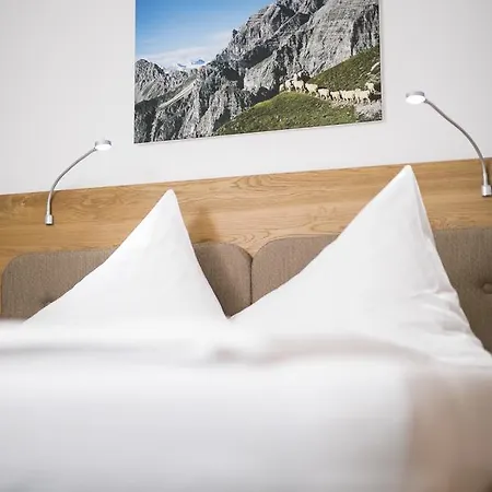 Haus Zyka - Inklusive Stubai Supercard - Naehe Elferlifte - Supermarkt - Busstop Neustift im Stubaital