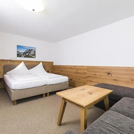 فيرينفونونغ هاوس زيكا نيوستيف ام ستوبيتا